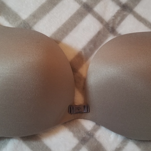 Victoria's Secret PLUNGE Bra - Picture 2 of 4